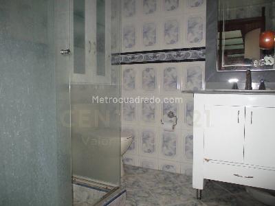 Casa en venta en Pontevedra, Bogotá · foto 18 de 20