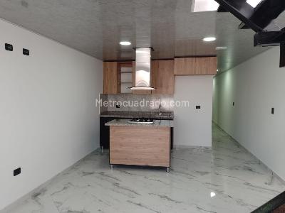 Apartamento de 2 alcobas en arriendo en Britalia Sur, Bogotá, 66 m² · foto 2 de 19