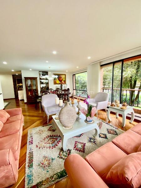 Piso – Bogotá, Chicó Lago - Vista 2