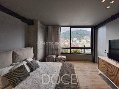 Apartamento de 3 alcobas en venta en Chico, Bogotá, 212 m² · foto 16 de 17