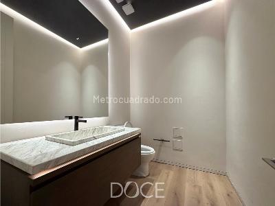Apartamento de 2 alcobas en venta en Chico Oriental, Bogotá, 200 m² · foto 8 de 15