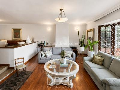 Casa de 4 alcobas en venta en Santa Barbara, Bogotá, 338 m² · foto 3 de 19
