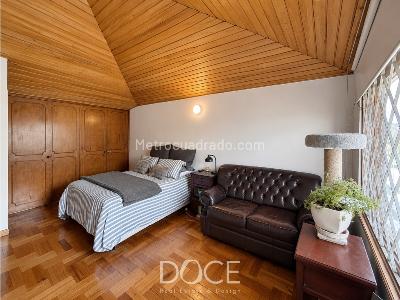 Casa de 4 alcobas en venta en Santa Barbara, Bogotá, 338 m² · foto 14 de 19
