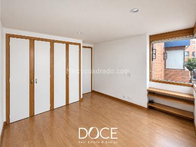 Apartamento de 2 alcobas en venta en Chico Navarra, Bogotá, 109 m² · foto 12 de 16