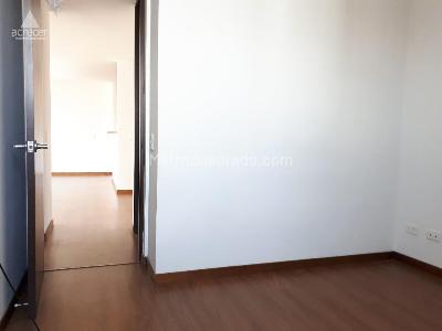 Apartamento de 2 alcobas en arriendo en El Esmeraldal, Envigado, 74 m² · foto 9 de 14
