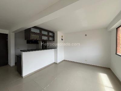 Apartamento de 3 alcobas en venta en La Doctora, Sabaneta, 76 m² · foto 4 de 20
