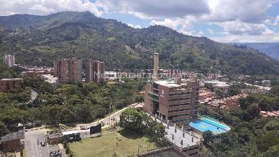 Apartamento en venta en Ditaires, Itagüí · foto 5 de 18