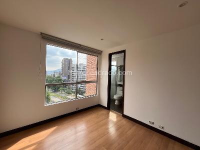 Apartamento de 3 alcobas en arriendo en Los Parra, Medellín, 163 m² · foto 10 de 20