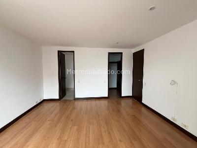 Apartamento de 3 alcobas en arriendo en Los Parra, Medellín, 163 m² · foto 19 de 20