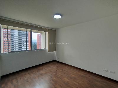 Apartamento de 1 alcoba en arriendo en Los Balsos, Medellín, 56 m² · foto 8 de 18