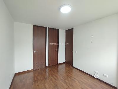 Apartamento de 1 alcoba en arriendo en Los Balsos, Medellín, 56 m² · foto 9 de 18