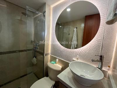 Apartamento de 3 alcobas en arriendo en Altos Del Poblado, Medellín, 60 m² · foto 5 de 15