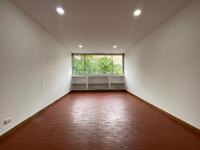 Apartamento de 2 alcobas en arriendo en Provenza, Medellín, 78 m² · foto 2 de 14