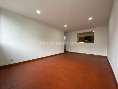 Apartamento de 2 alcobas en arriendo en Provenza, Medellín, 78 m² · foto 3 de 14