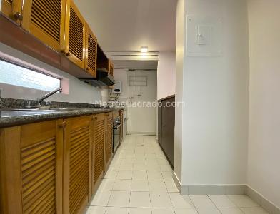 Apartamento de 2 alcobas en arriendo en Provenza, Medellín, 78 m² · foto 6 de 14