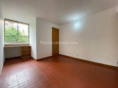 Apartamento de 2 alcobas en arriendo en Provenza, Medellín, 78 m² · foto 7 de 14