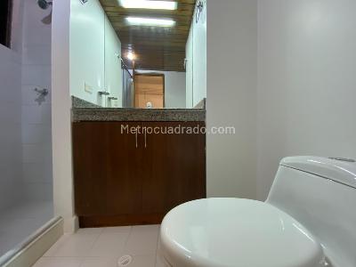 Apartamento de 2 alcobas en arriendo en Provenza, Medellín, 78 m² · foto 9 de 14