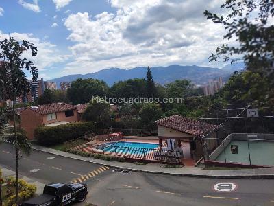 Casa de 4 alcobas en venta en Envigado, Envigado, 100 m² · foto 3 de 20