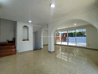 Casa en Arriendo, Castropol, Medellín