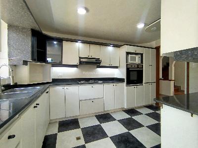 Casa en arriendo en Castropol, Medellín · foto 11 de 20