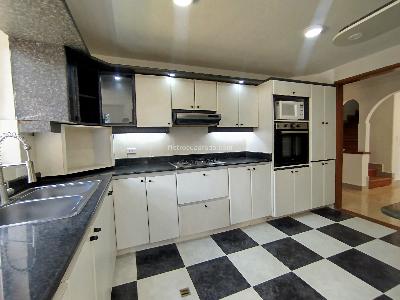 Casa en arriendo en Castropol, Medellín · foto 12 de 20