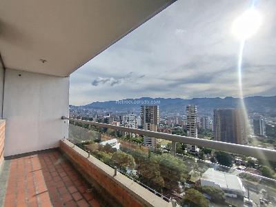 Apartamento de 2 alcobas en arriendo en Los Balsos, Medellín, 95 m² · foto 3 de 20