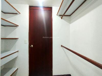 Apartamento de 2 alcobas en arriendo en Los Balsos, Medellín, 95 m² · foto 19 de 20