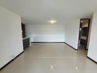 Apartamento de 3 alcobas en arriendo en El Esmeraldal, Envigado, 89 m² · foto 10 de 20