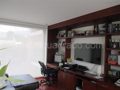 Casa de 4 alcobas en venta en San Simon, Bogotá, 350 m² · foto 4 de 13