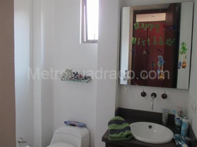 Casa de 4 alcobas en venta en San Simon, Bogotá, 350 m² · foto 5 de 13