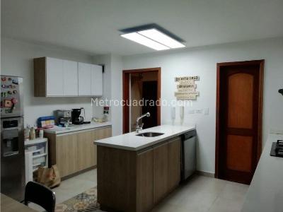 Apartamento de 1 alcoba en venta en Santa Teresita, Cali, 237 m² · foto 12 de 20