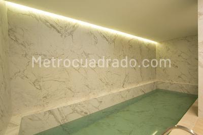 Apartamento de 3 alcobas en venta en La Cabrera, Bogotá, 252 m² · foto 10 de 19