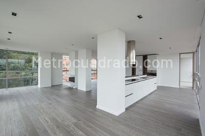 Apartamento de 3 alcobas en venta en La Cabrera, Bogotá, 252 m² · foto 19 de 19