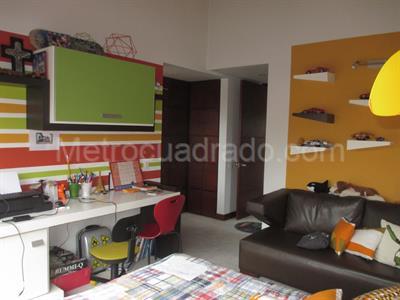 Casa de 5 alcobas en venta en Guaymaral San Simon, Bogotá, 380 m² · foto 15 de 15