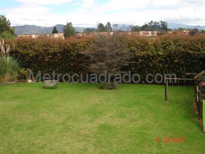 Casa de 4 alcobas en venta en San Simon Guaymaral, Bogotá, 385 m² · foto 10 de 19