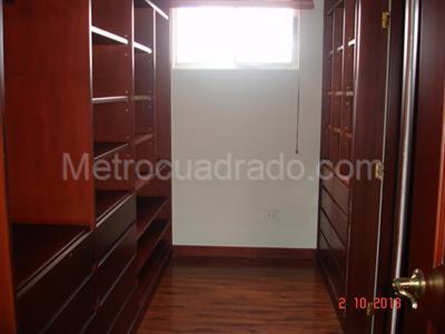 Casa de 4 alcobas en venta en San Simon Guaymaral, Bogotá, 385 m² · foto 16 de 19