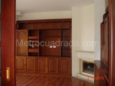 Casa de 4 alcobas en venta en San Simon Guaymaral, Bogotá, 385 m² · foto 5 de 19