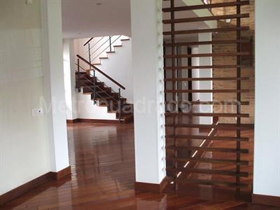 Casa de 5 alcobas en venta en San Simon Guaymaral, Bogotá, 430 m² · foto 2 de 11