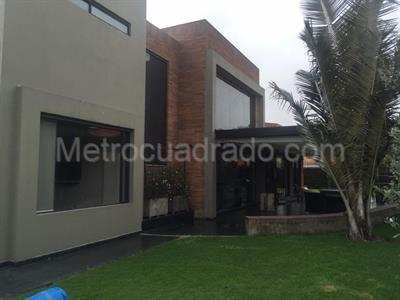 Casa de 4 alcobas en venta en San Simon Guaymaral, Bogotá, 550 m² · foto 2 de 12