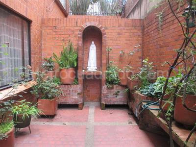 Apartamento de 3 alcobas en venta en Santa Barbara Central, Bogotá, 189 m² · foto 9 de 20