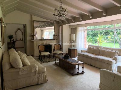 Casa de 4 alcobas en venta en Santa Ana Oriental, Bogotá, 370 m² · foto 8 de 10