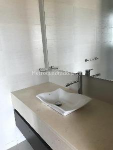 Casa de 4 alcobas en venta en Hacienda San Simon, Bogotá, 480 m² · foto 11 de 20