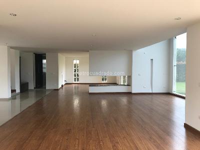 Casa de 4 alcobas en venta en Hacienda San Simon, Bogotá, 480 m² · foto 13 de 20