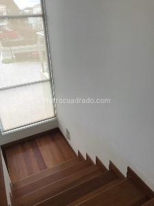 Casa de 4 alcobas en venta en Hacienda San Simon, Bogotá, 480 m² · foto 2 de 20