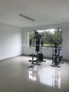 Casa de 4 alcobas en venta en San Simon Guaymaral, Bogotá, 550 m² · foto 9 de 20