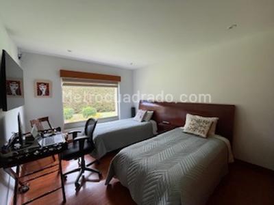 Casa de 4 alcobas en venta en Hacienda San Simon, Bogotá, 310 m² · foto 9 de 20
