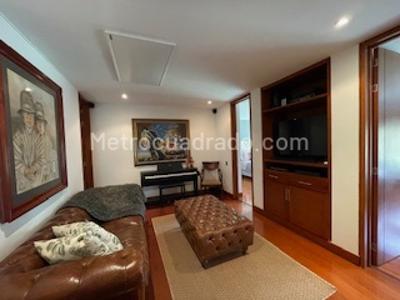 Casa de 4 alcobas en venta en Hacienda San Simon, Bogotá, 310 m² · foto 11 de 20