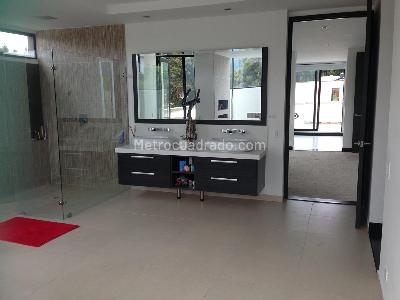 Casa de 3 alcobas en venta en San Sebastian, Bogotá, 390 m² · foto 4 de 20