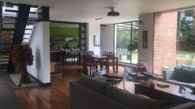 Casa de 3 alcobas en venta en San Simon, Bogotá, 330 m² · foto 13 de 20