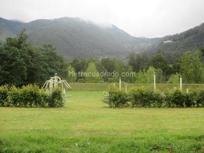 Casa de 3 alcobas en venta en San Simon, Bogotá, 330 m² · foto 19 de 20